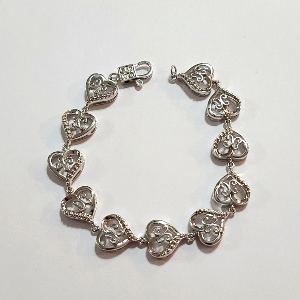 New - 925 SS heart bracelet.